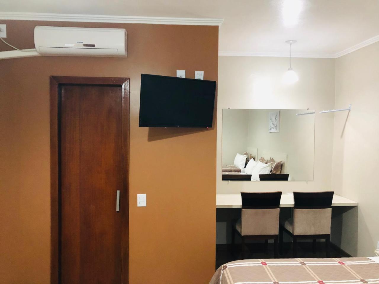 Hotel Westphal Pelotas Kültér fotó